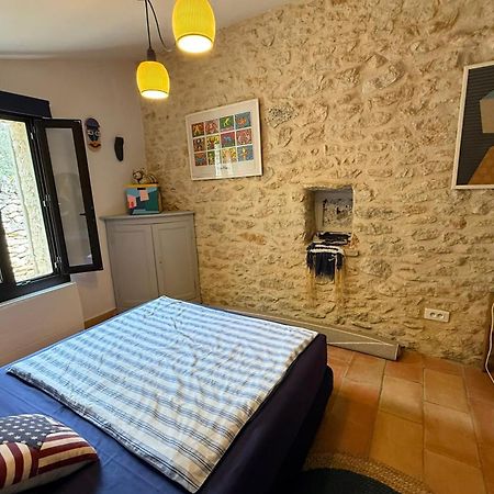 Beautiful Provencal Villa With Pool And Jacuzzi Lacoste  Exterior photo
